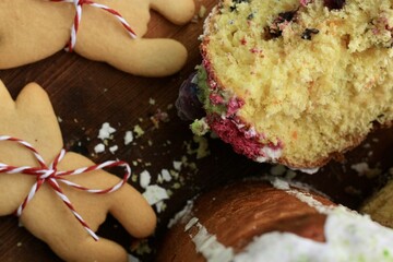Easter cake with marshmallows and gingerbread