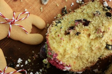 Easter cake with marshmallows and gingerbread