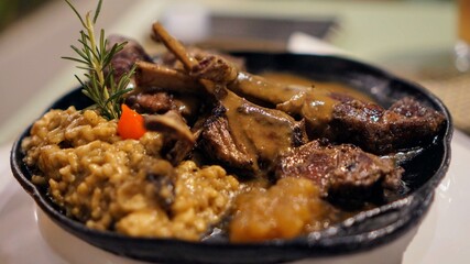lamb chops with potatoes and rosemary