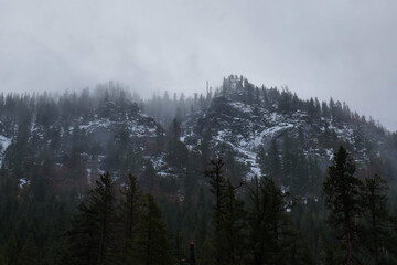 Mountains around lake Tahoe during a snow storm