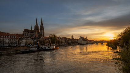 Fototapeta na wymiar Cityscape image of Regensburg, Germany during spring sunset