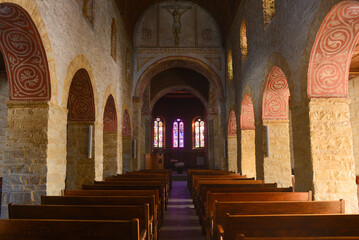 Innenansicht der reformierten Kirche Saint-Nicolas de Myre in Rougemont VD im Bezirk...