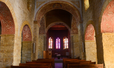 Innenansicht der reformierten Kirche Saint-Nicolas de Myre in Rougemont VD im Bezirk...