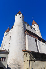 Fototapeta na wymiar Schloss Thun, Burg über der Stadt Thun, Kanton Bern, Schweiz