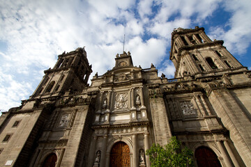Fototapeta na wymiar メキシコシティ、メトロポリタン大聖堂