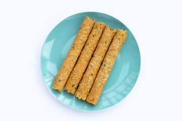 Crispy egg rolls with seaweed