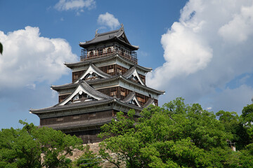 Fototapeta premium 広島城 天守閣(広島県広島市)