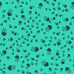 Black Game dice icon isolated seamless pattern on green background. Casino gambling. Vector