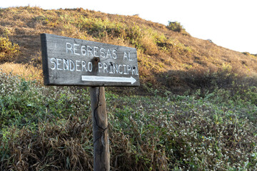 letrero en la playa  oaxaca  mazunte Mexico 