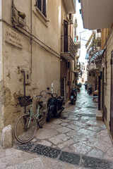 Fototapeta na wymiar Streets of Bari 