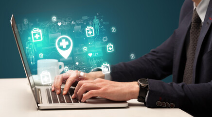 hand browsing on the internet for medical issues