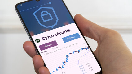Investir dans un ETF Cybersécurité. Diversifier son investissement s'exposer à un fonds thématique. Acheter un fonds en bourse. Spéculer sur la thématique. Texte en français.