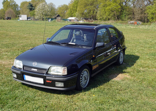 Opel Kadett E GSI 16V