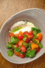 Poached egg with pickled vegetables