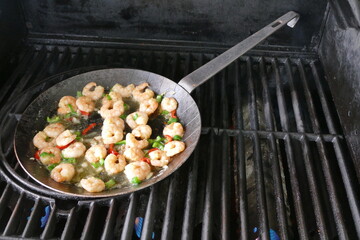Garnelen in der Grillpfanne