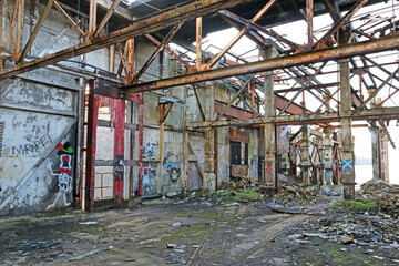 Fototapeta na wymiar Derelict Warehouse by Loch Long, Scotland 