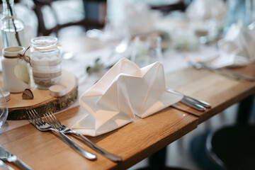 Elegant table setting and decoration at a beautiful wedding location