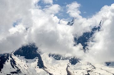 Fototapeta na wymiar snow covered mountains, Alp, Mount Blanc