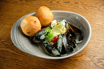Salad with mussels vegetables