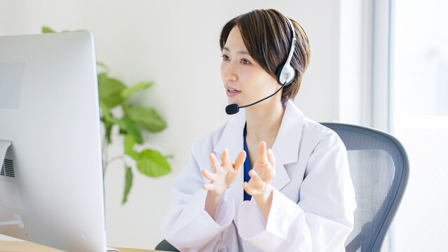 医者・医療・オンライン診療・オンラインミーティング