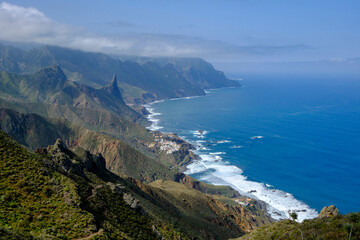 Blick vom Anaga Gebirge auf die Küste, Teneriffa