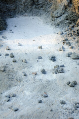 rock on road