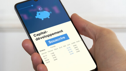 Souscrire à un fonds, demander à bénéficier d'un dispositif de réduction l'impôt.  Défiscalisation capital développement.