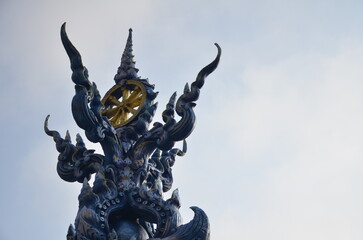 Fototapeta na wymiar Blue temple in Chiang Rai