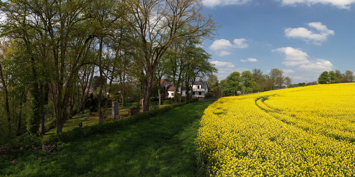 Ehrenmal in Schwerte Ergste - Ruhrgebiet, NRW