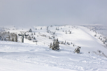Fototapeta na wymiar Powder Mountain Ski resort in Utah 