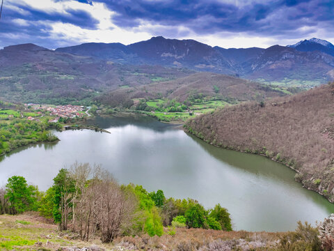 Rioseco reservoir, Sobrescobio municipality, Redes Natural Park, Asturias, Spain