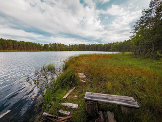 Obraz premium wooden bridge over lake