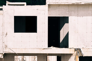 Construction of a cast concrete series house in Latin America, high standard housing with international construction standards.