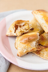 Puff pastry banana pie