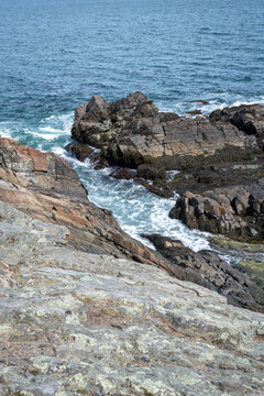Cliff walk in Maine