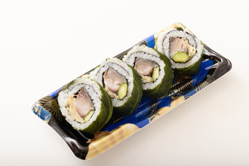 鯖の押し寿司　蕗(ふき)の葉巻き