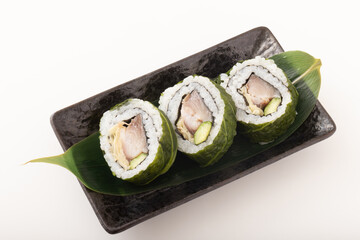 鯖の押し寿司　蕗(ふき)の葉巻き