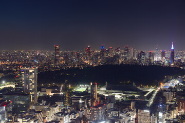 Fototapeta na wymiar 渋谷スカイから見た新宿方面の夜景と煌く灯り