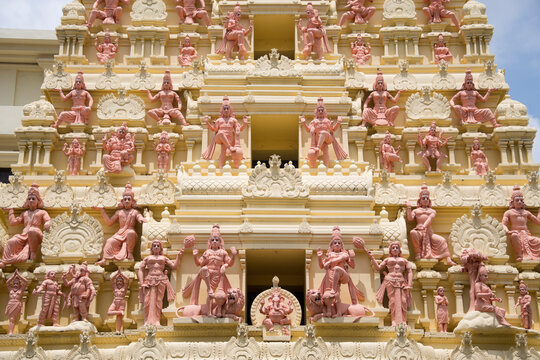 Sri Senpaga Vinayagar Temple located in Ceylon Road, Singapore