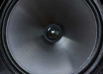 Speakers are car audio. that sounds good for listening to music