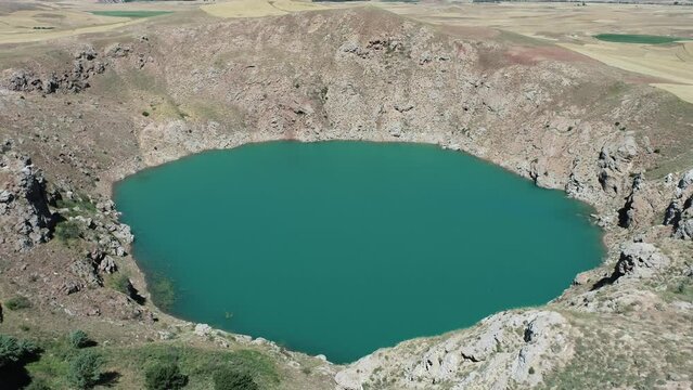 sivas zara kizilcan crater lakes