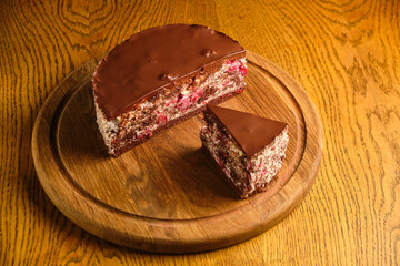 Cherry-berry cake. round wooden diarrhea