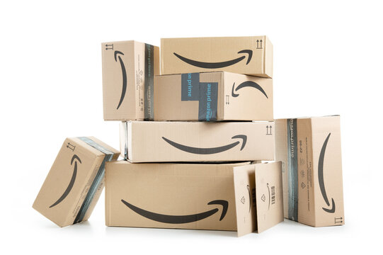 Prime shipping box – Stock Editorial Photo © dennizn #149083683