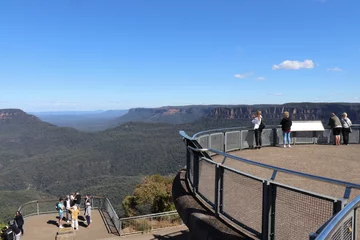 Photo sur Plexiglas Trois sœurs View over blue mountain to three sisters mountain in New South Wales in Australia.