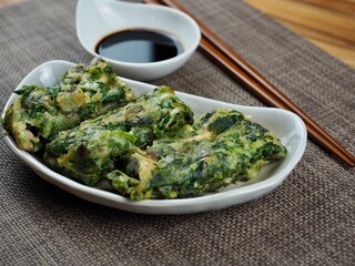 한국의 전통음식 봄 나물 부침개