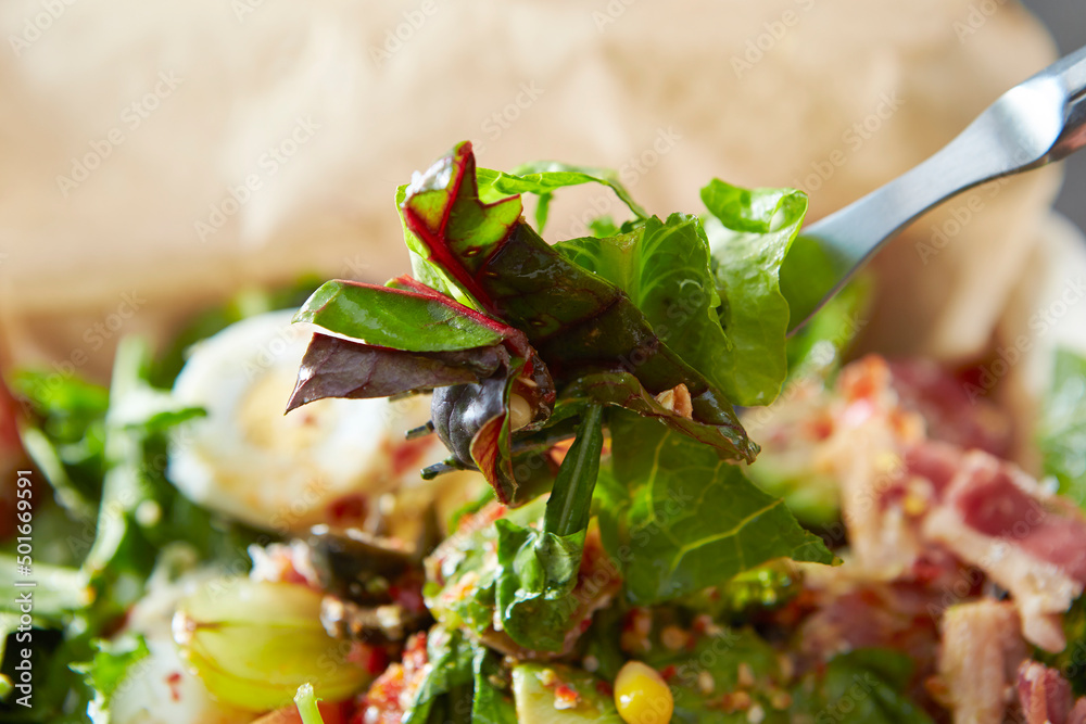 Poster salad with olives and cheese