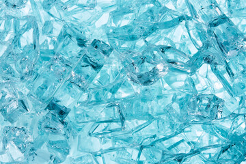 Sicherheitsglas gesplittert.