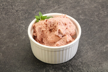 Liver pate in the bowl