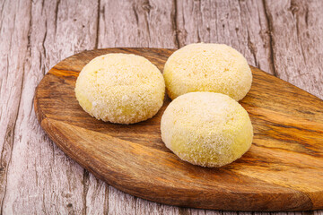 Raw potato zrazy for cooking