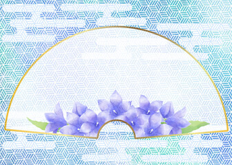 伝統文様と桔梗の扇型和風フレーム／Fan-shaped Japanese-style frame with traditional patterns and Amur adonis - obrazy, fototapety, plakaty